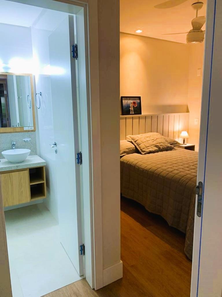 Apto Novo A Uma Quadra Da Praia Florianópolis Екстериор снимка